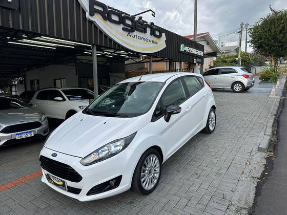 FORD FIESTA 1.6 SEL HATCH 16V FLEX 4P MANUAL